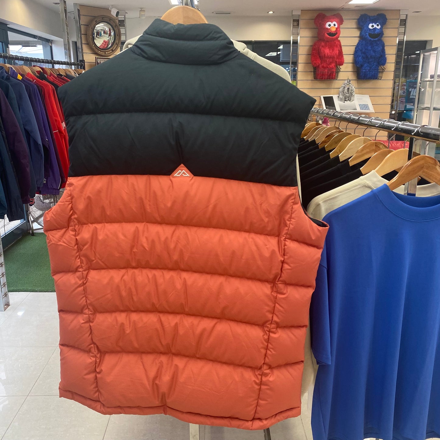 Kathmandu Vest (XL)