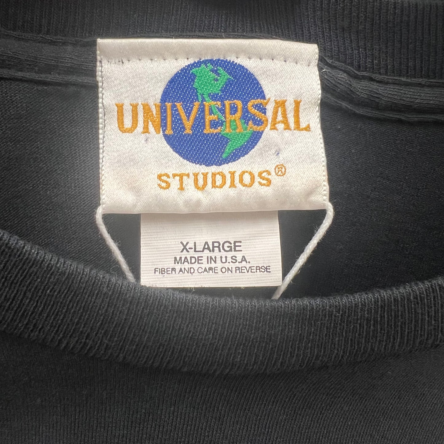 Universal Studio Globe T-Shirt (XL)