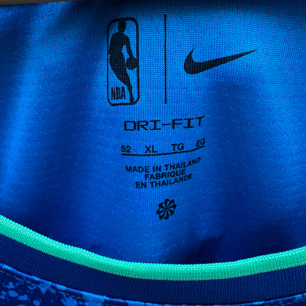 Milwaukee Bucks Antetokounmpo #34 Nike Jersey (XL)