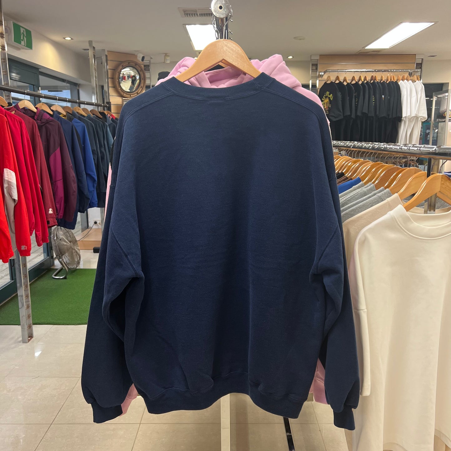 Bass Pro Shops Outdoor World Crewneck (XXL)